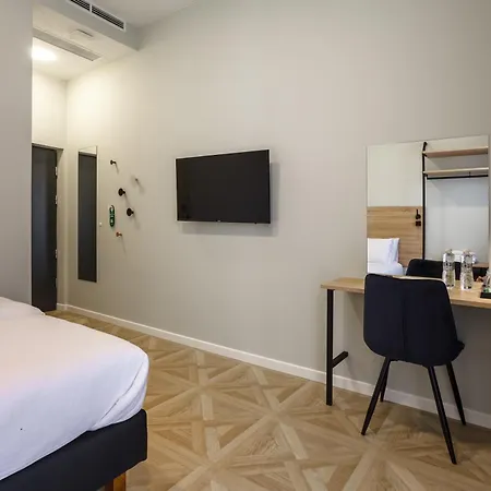 Lito Ξενοδοχείο *