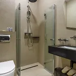 Lito Hotel *